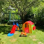 Utulna Chaloupka Na Valassku 度假居 *
