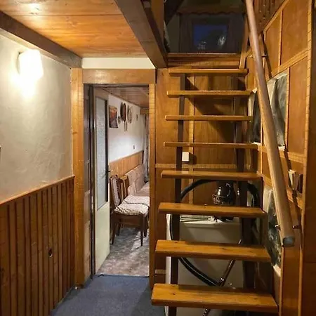 Utulna Chaloupka Na Valassku Holiday home Valasska Bystrice