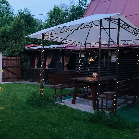Utulna Chaloupka Na Valassku Valasska Bystrice