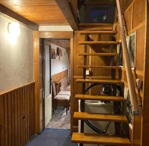 Utulna Chaloupka Na Valassku Holiday home Valasska Bystrice
